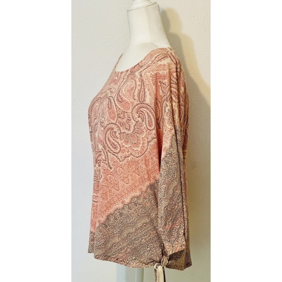 Chico's  Size 2 US L Symmetrical Scrolls Samantha Top 3/4 Sleeves - Picture 5 of 12